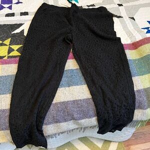 NWT Lou & Grey lace joggers. L